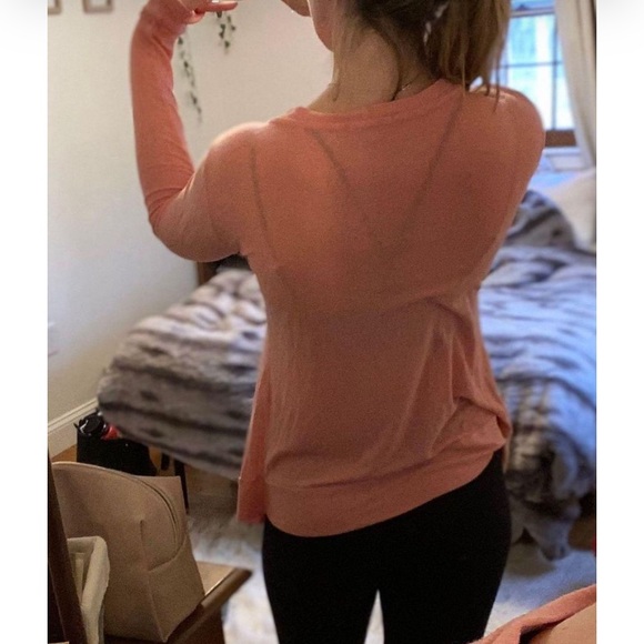 Charlotte Russe Light Pink Cardigan - Picture 2 of 3